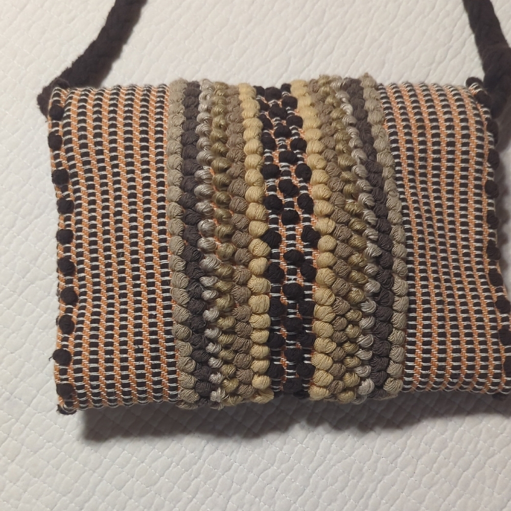 Handcrafted Multicolor Woven Shoulder Bag - Picture 4 of 6